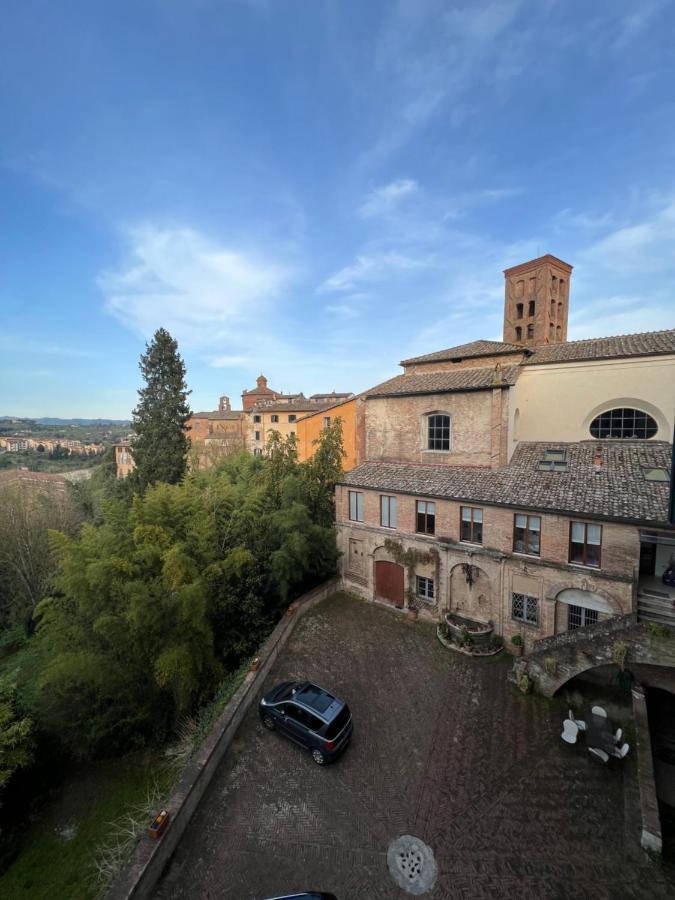 B&B Palazzo Bruchi เซียนา ภายนอก รูปภาพ